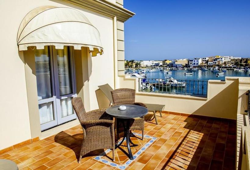 호텔 Port Calandra