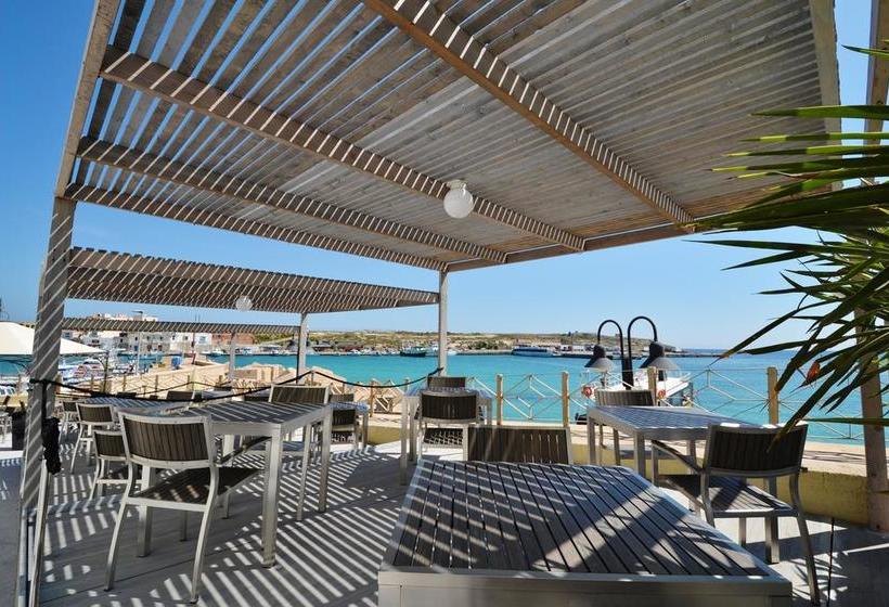 호텔 Port Calandra