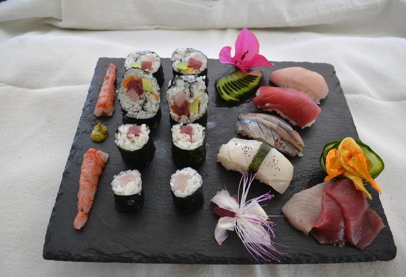 호텔 Port Calandra