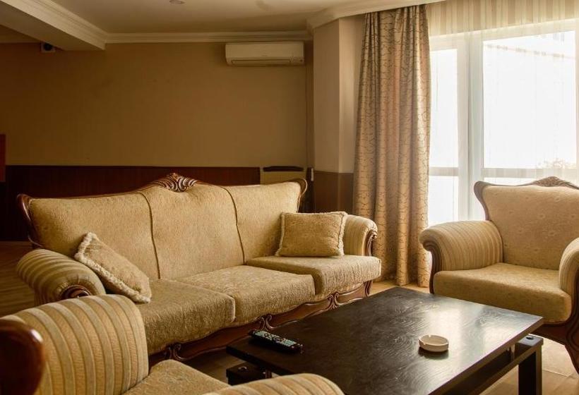 استراحتگاه Af Hotel Aquapark