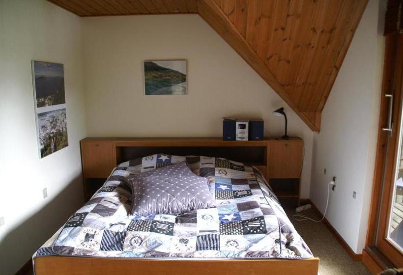 Annys Bed & Breakfast