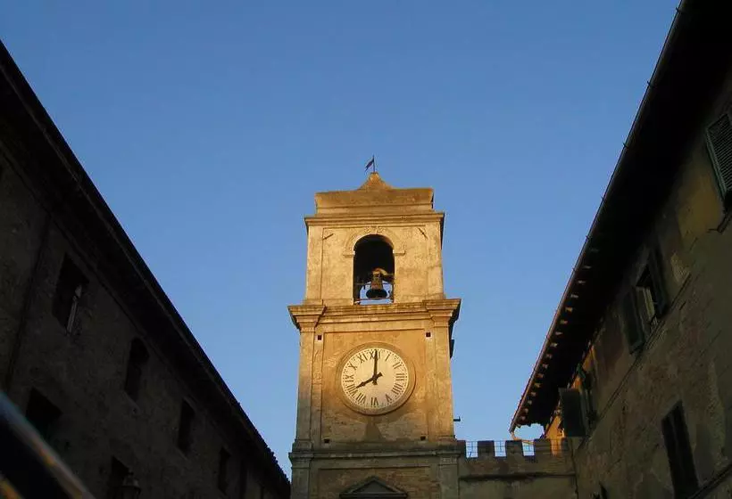 Aamiaismajoitus (B&B) Antica Dimora Leones