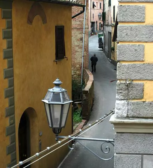 Aamiaismajoitus (B&B) Antica Dimora Leones