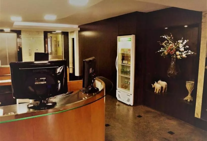 Hotelli Center Patos