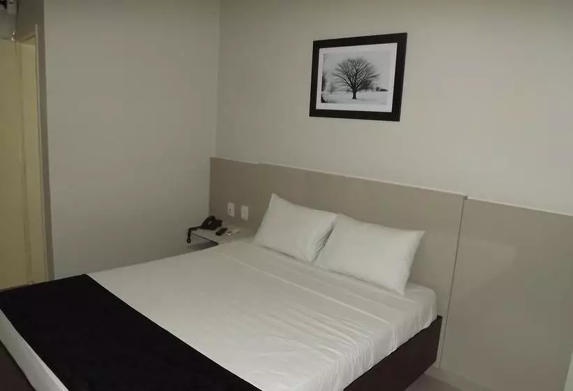 Hotelli Center Patos