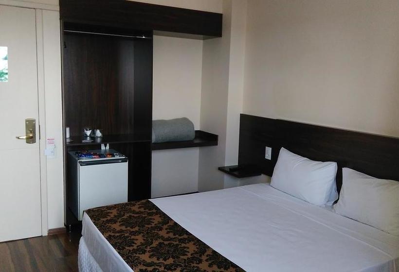 فندق Center Patos