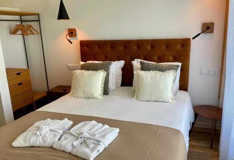 ホテル Casas Do Moinho   Turismo De Aldeia