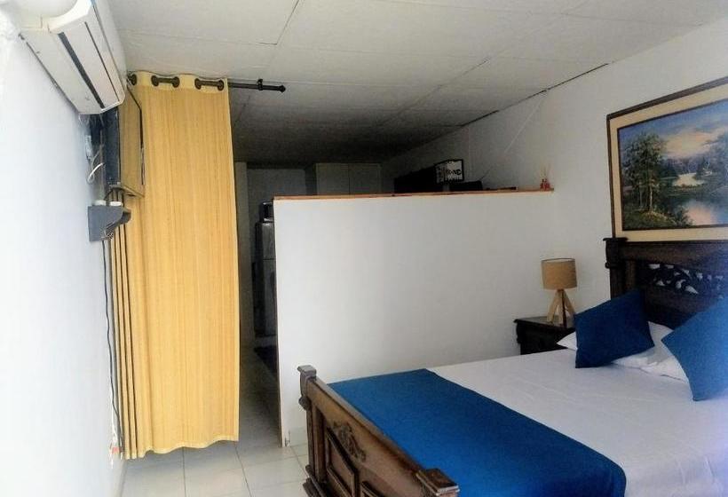 בית מלון כפרי Edificio Nuevo Conquistador