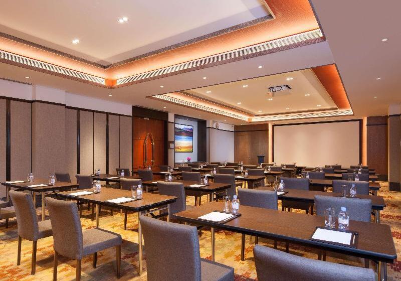 Hotel Hilton Garden Inn Shangri La