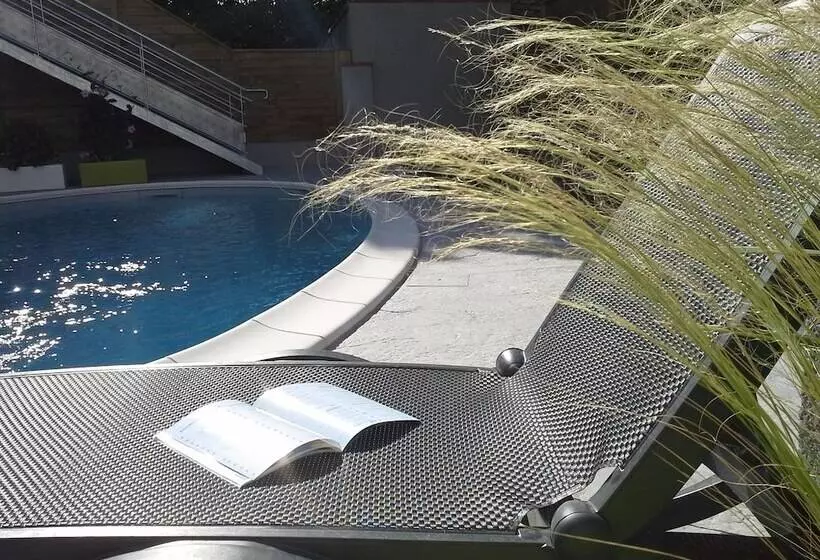 Hotelli Le Majestic Canet Plage