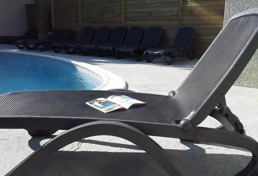 Hotelli Le Majestic Canet Plage