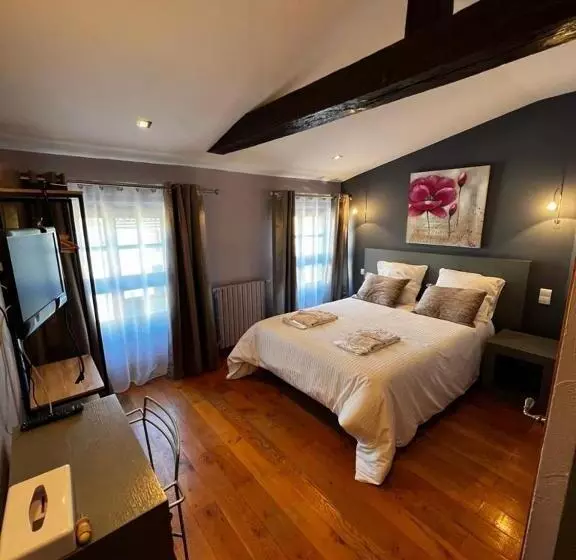 Hotel Sci Les Remparts De Mirepoix