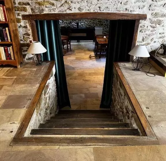 Hotel Sci Les Remparts De Mirepoix