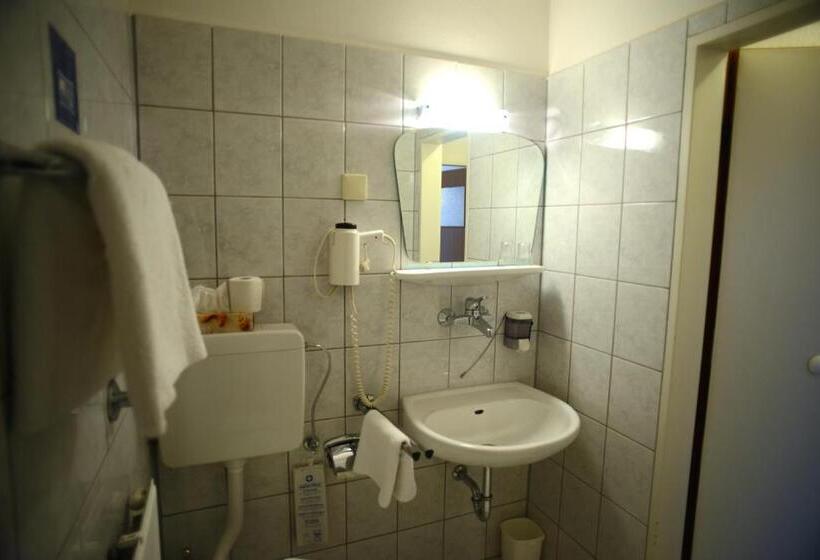 酒店 Marienhof Düsseldorf Neuss