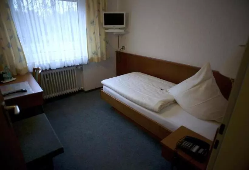 هتل Marienhof Düsseldorf Neuss