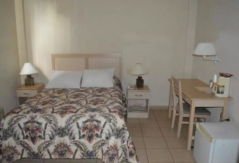 ホテル Provincia Express Minatitlán