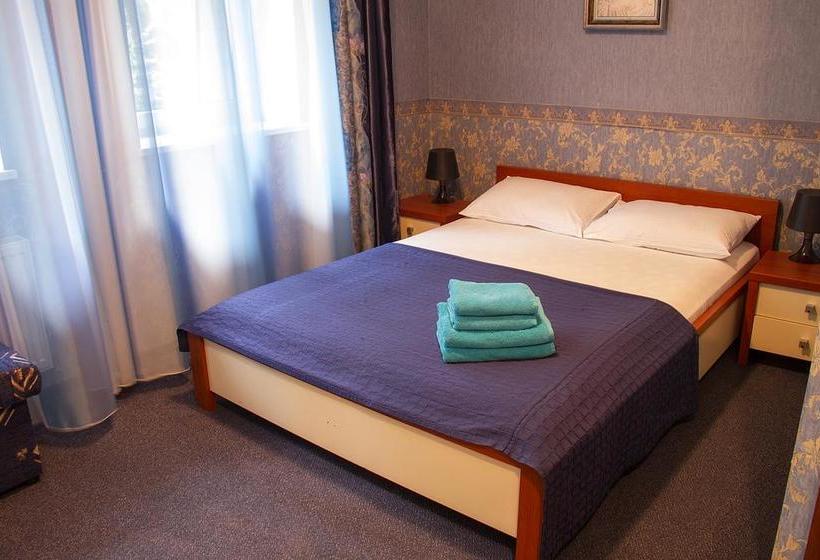 בית מלון כפרי Renesance