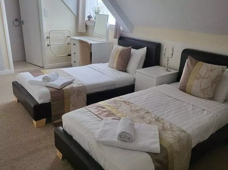 Hotelli The Old Bank House