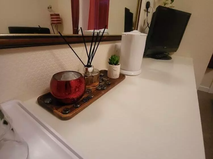 Hotelli The Old Bank House