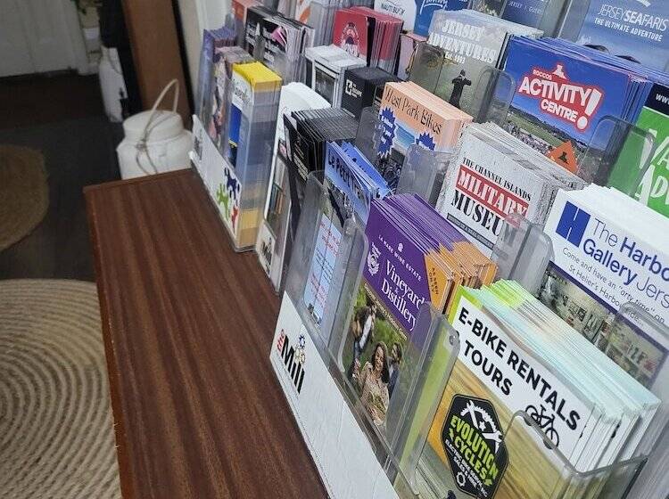 Отель The Old Bank House