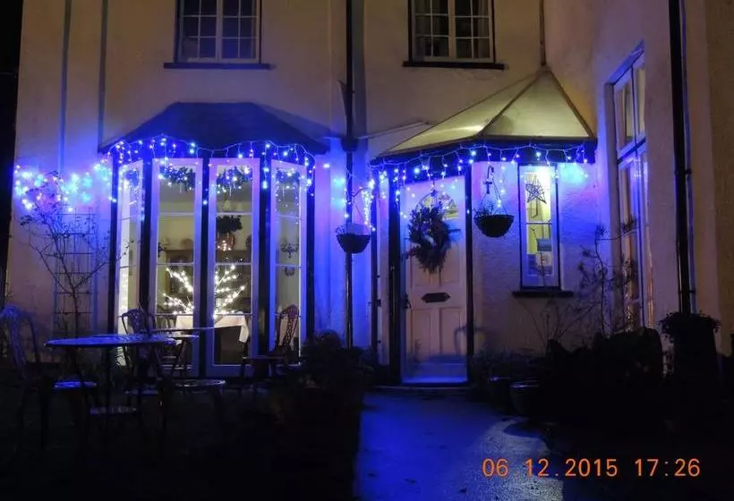 Hotelli Orchard House