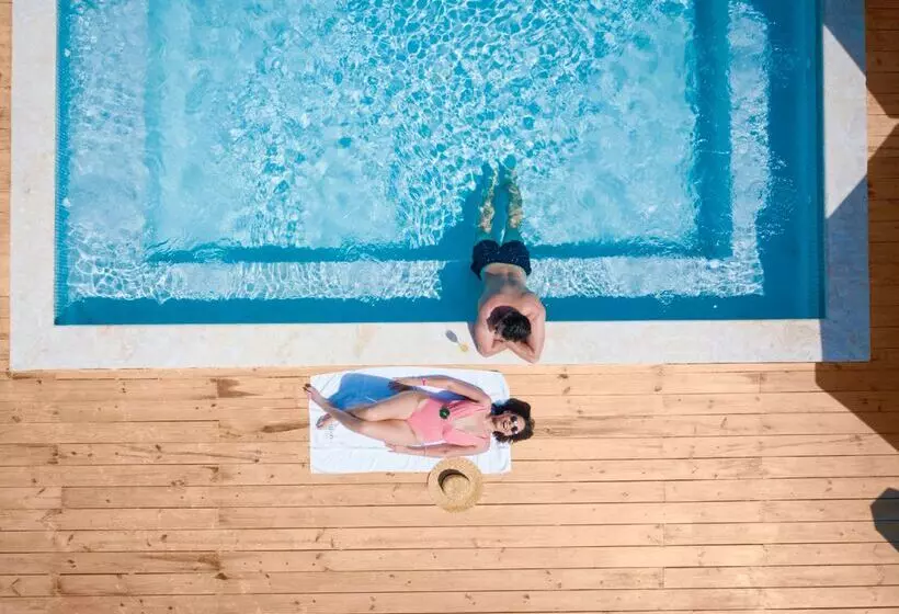 リゾートホテル Emotions by Hodelpa Puerto Plata