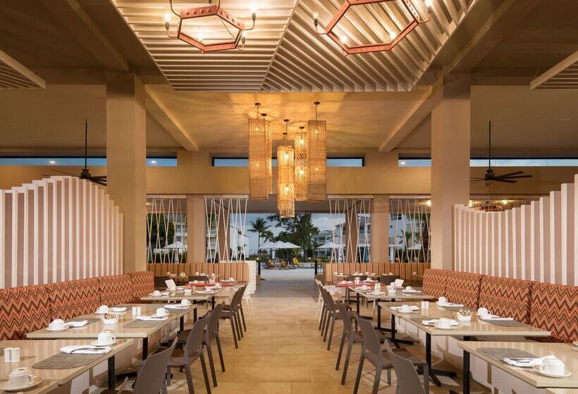 استراحتگاه Emotions by Hodelpa Puerto Plata