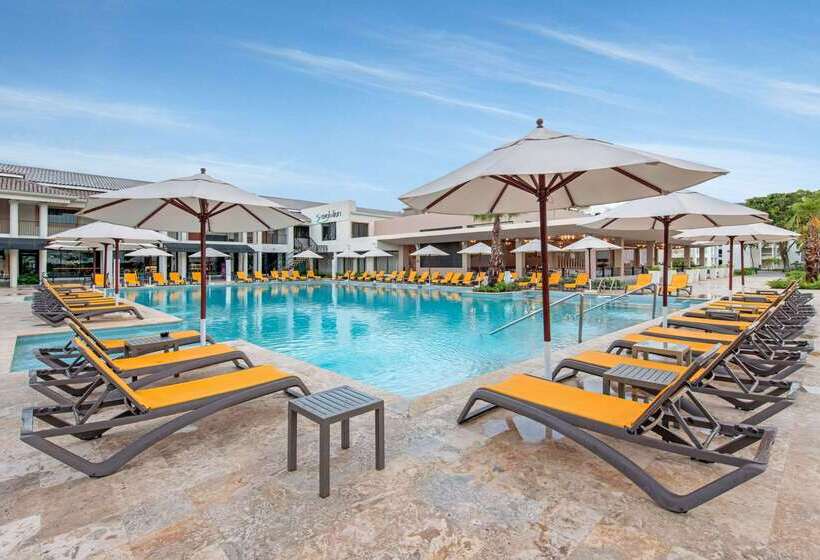 استراحتگاه Emotions by Hodelpa Puerto Plata