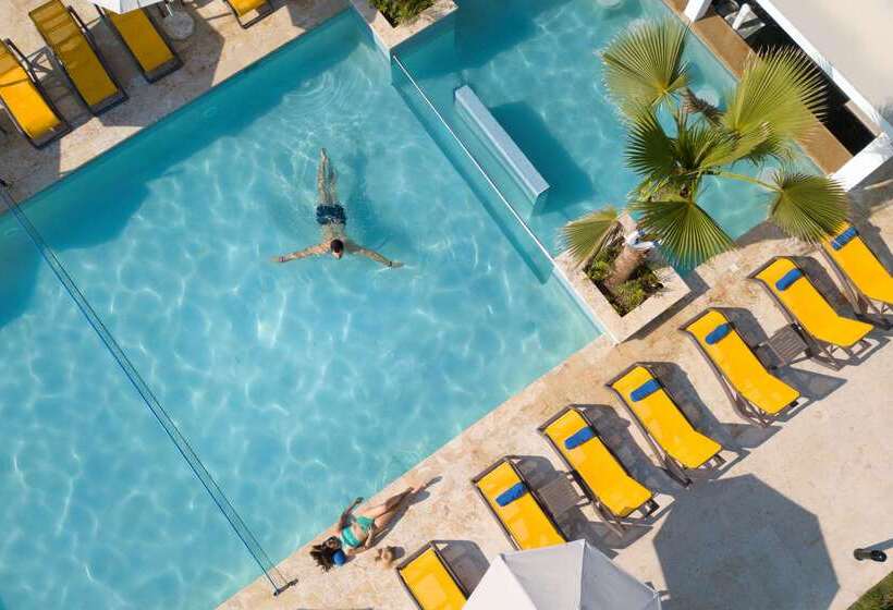 استراحتگاه Emotions by Hodelpa Puerto Plata