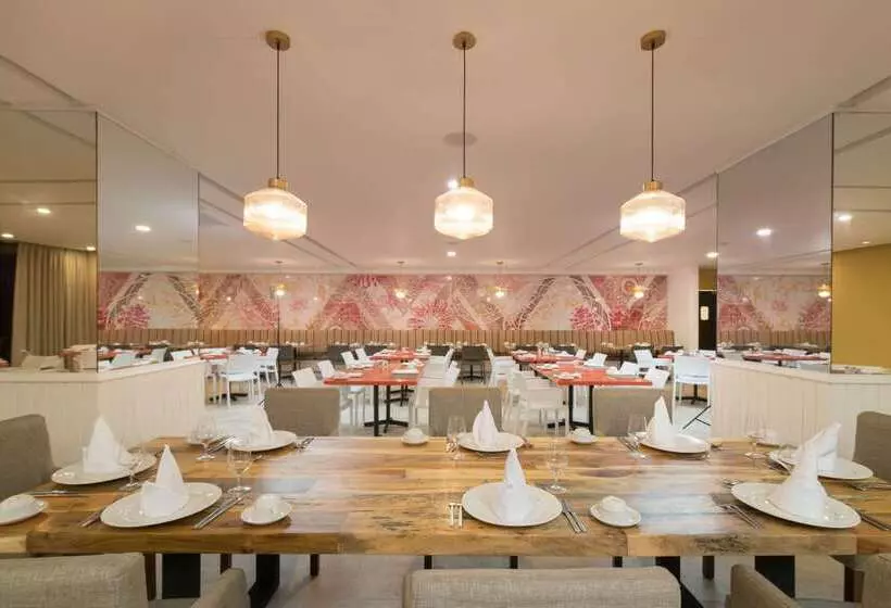 リゾートホテル Emotions by Hodelpa Puerto Plata