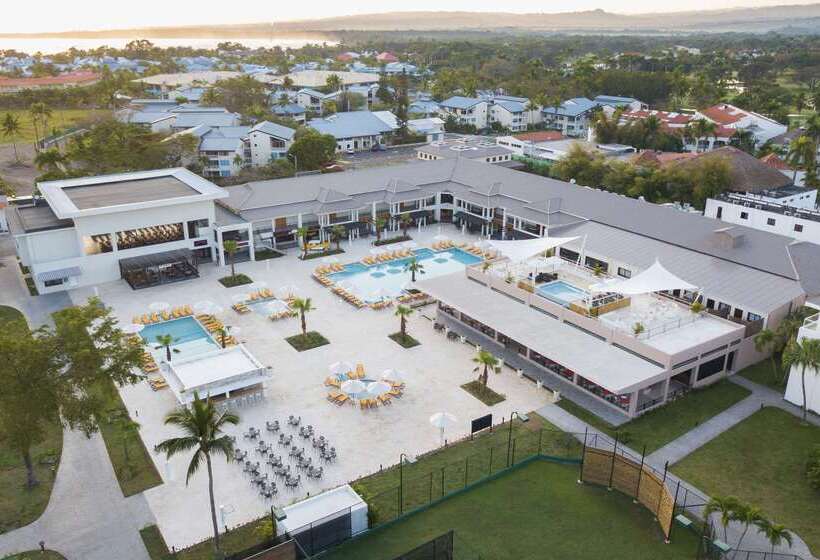 استراحتگاه Emotions by Hodelpa Puerto Plata