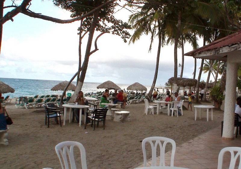 استراحتگاه Emotions by Hodelpa Puerto Plata