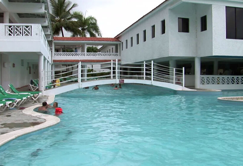 استراحتگاه Emotions by Hodelpa Puerto Plata