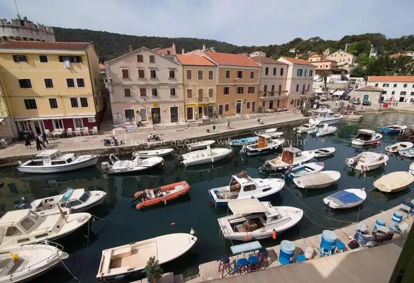 Aamiaismajoitus (B&B) Bed&breakfast Saturn