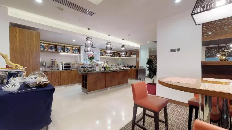 ホテル DoubleTree by Hilton Jeddah Alandalus Mall