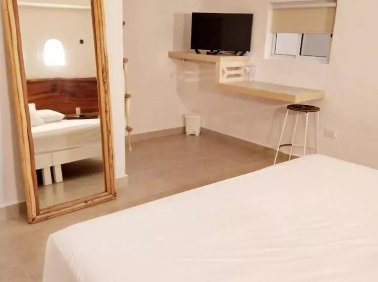 Hotelli Caracol Puerto Morelos