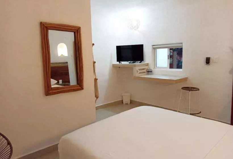 Hotelli Caracol Puerto Morelos