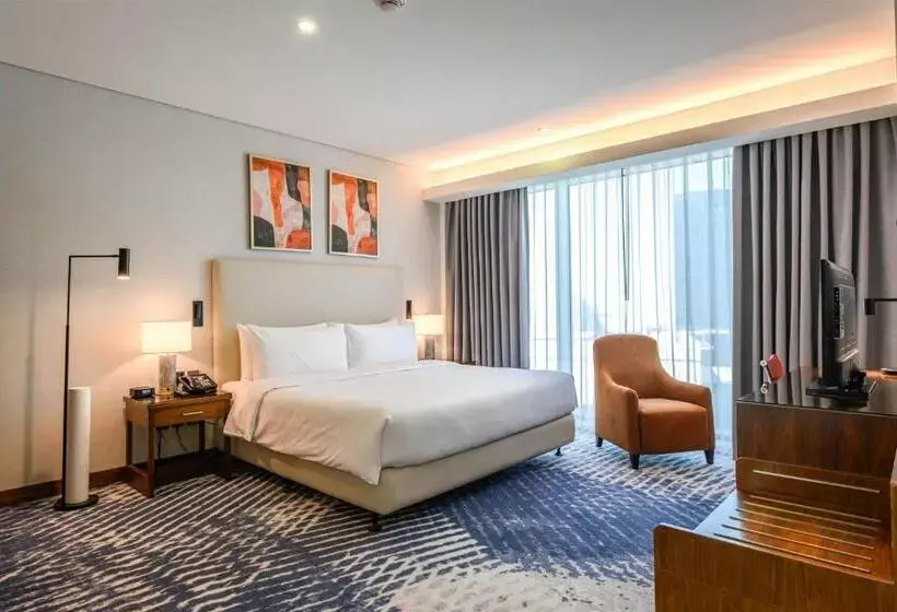 ホテル DoubleTree by Hilton Jeddah Alandalus Mall