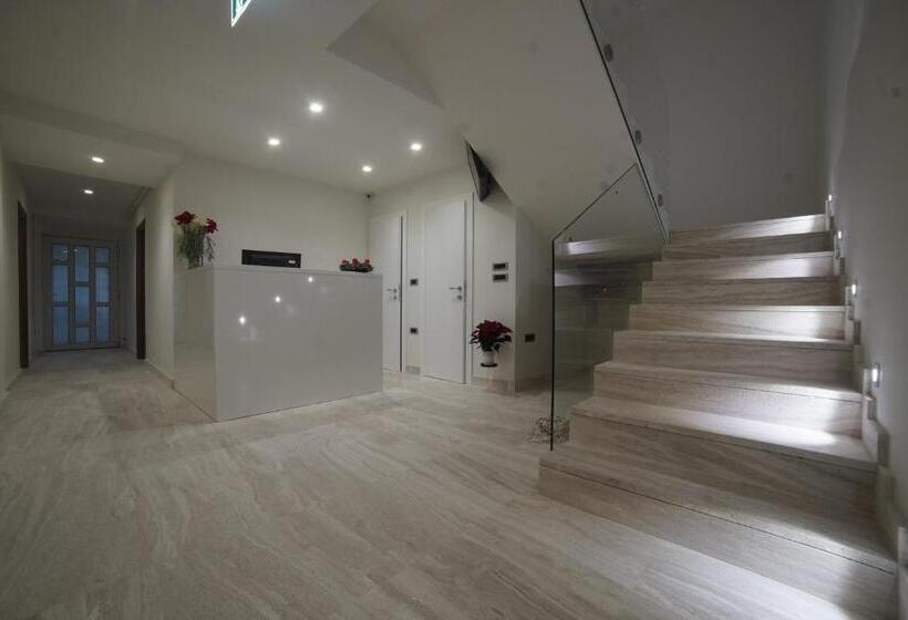 Szálloda Forty Two Block A