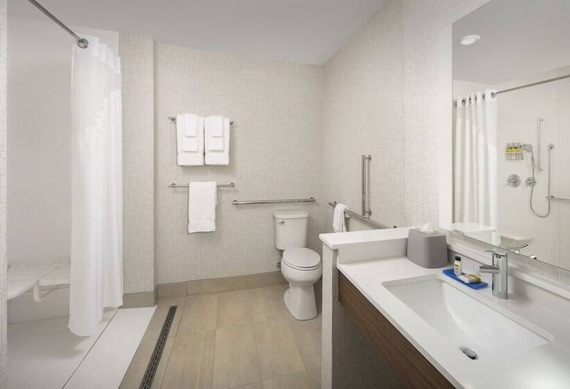 בית מלון כפרי Holiday Inn Express & Suites North Brunswick, An Ihg