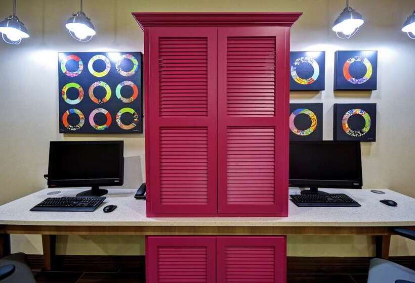 فندق Home2 Suites By Hilton El Reno, Ok