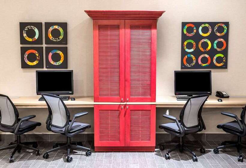 فندق Home2 Suites By Hilton Ft. Lauderdale Airportcruise Port