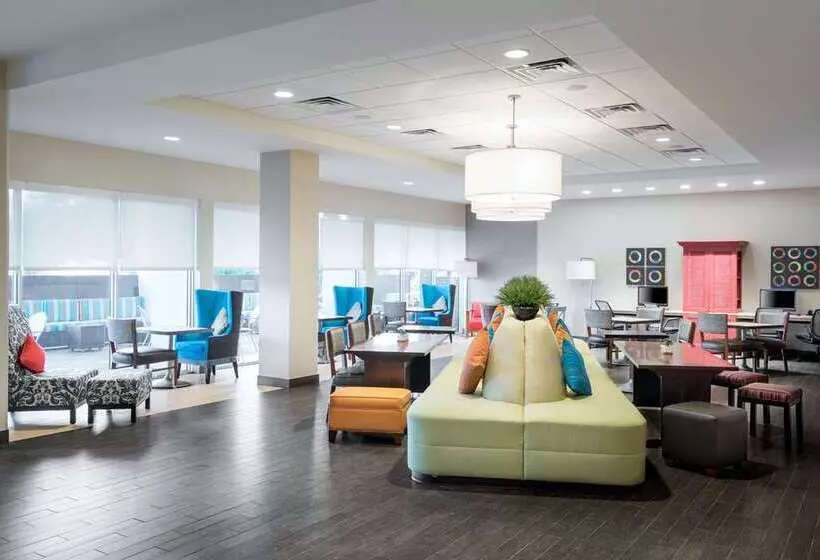 هتل Home2 Suites By Hilton Ft. Lauderdale Airportcruise Port