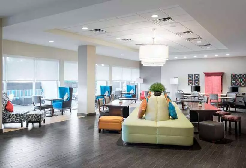 هتل Home2 Suites By Hilton Ft. Lauderdale Airportcruise Port