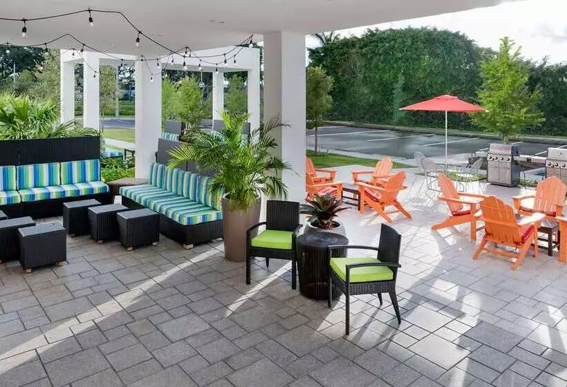 هتل Home2 Suites By Hilton Ft. Lauderdale Airportcruise Port