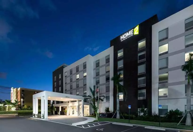 هتل Home2 Suites By Hilton Ft. Lauderdale Airportcruise Port
