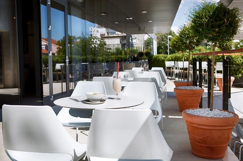 Marvie Hotel & Health