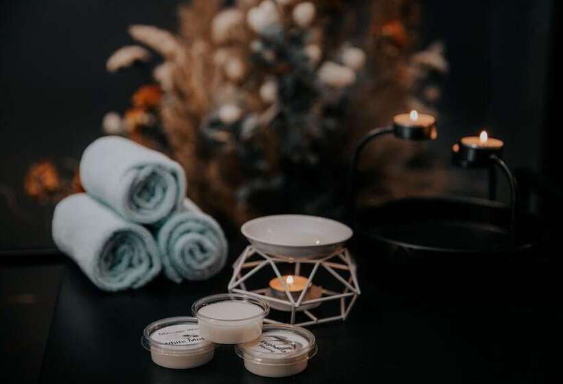 Marvie Hotel & Health