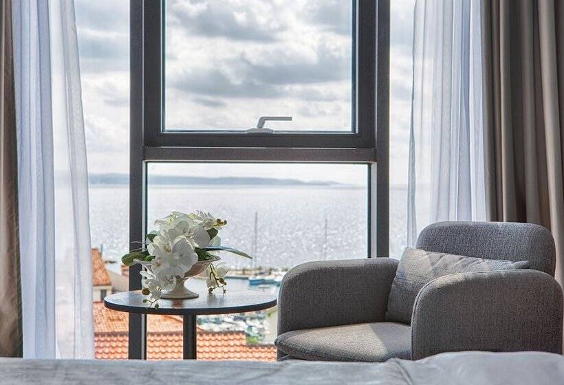 Marvie Hotel & Health