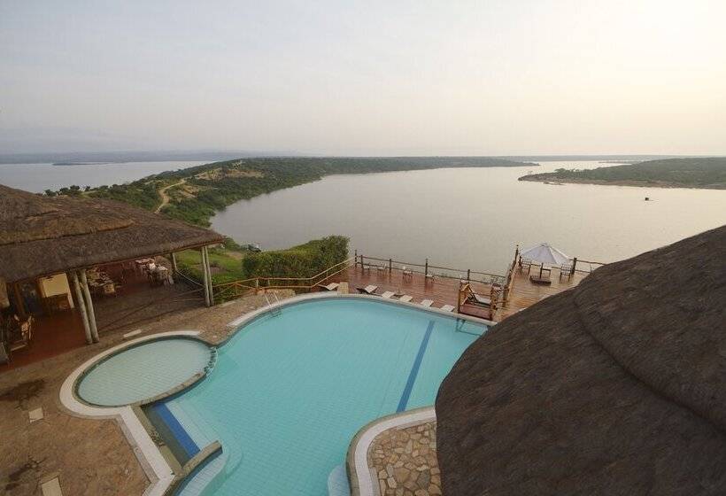 هتل Mweya Safari Lodge